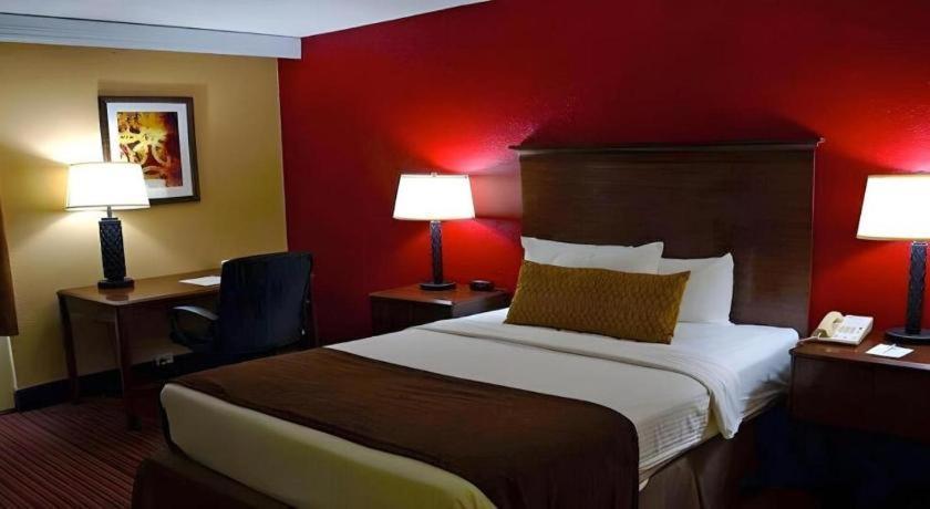Western Hotel 2*
