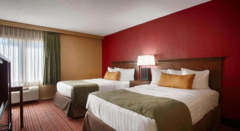 Western Hotel 2*